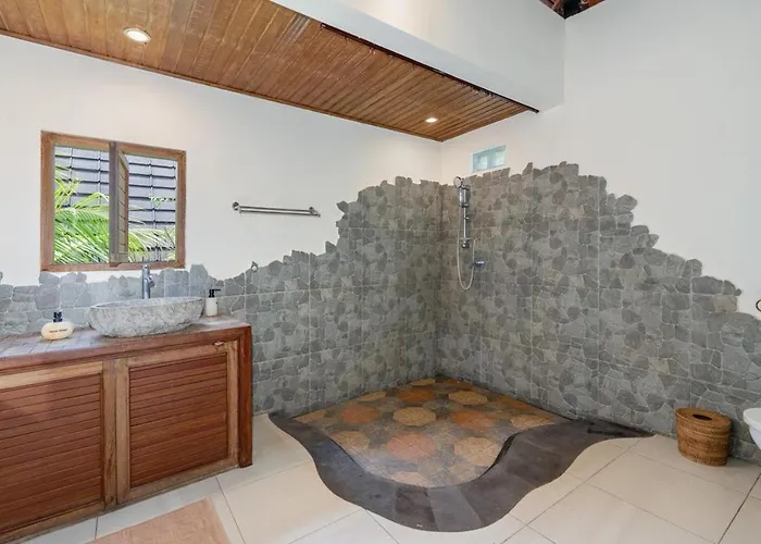 Yeh Pulu House ウブド